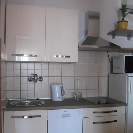 Апартаменты Vucetic Хвар